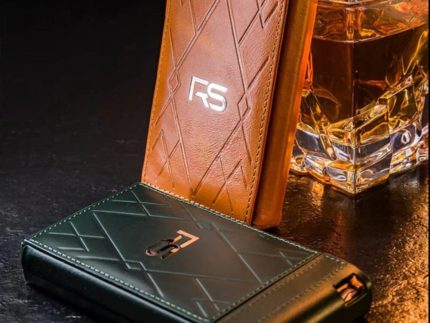 HiBy RS6 Brown Leather Case