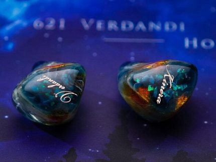 Open Box Kinera Imperial Verdandi 1BC+2 Knowles BA+2 Sonion EST+1DD IEMs (Ships Only to Japan)